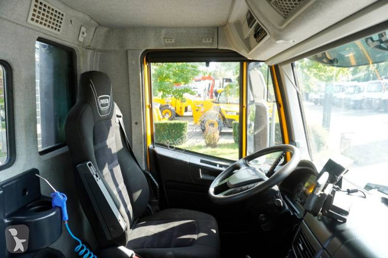 Teherautó Iveco 420