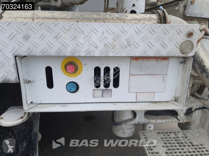 شاحنة Mercedes 3241 8X4 PUMI Schwing Stetter...