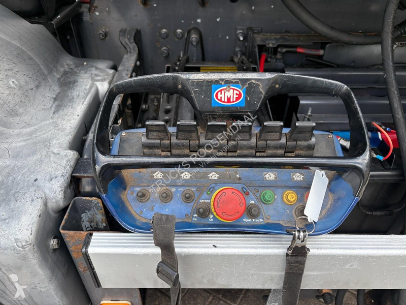 شاحنة Volvo 12380 + HMF 2220 K5 + 8X4 STEERING...