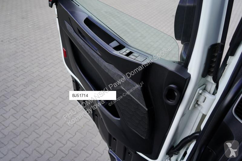 Ciężarówka Iveco / 420 / E 6 / KONTENER + WINDA...