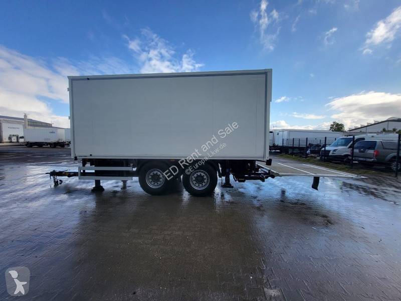 Camion Mercedes 2543 L 9,60 Koffer...