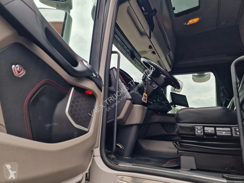 شاحنة Scania R660 V8 NS retarder - full air -...