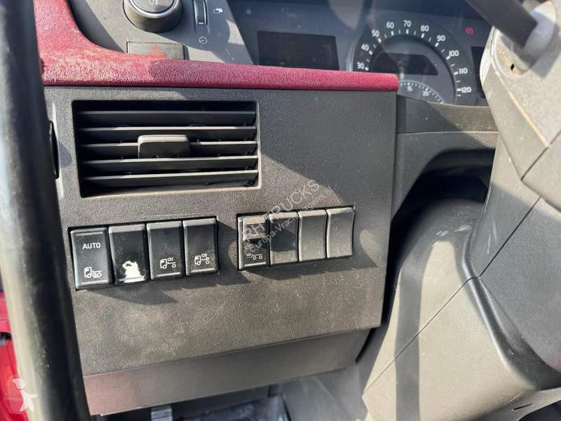 شاحنة Volvo 16750 6X4 EURO 6 + EPSILON S260Z +...
