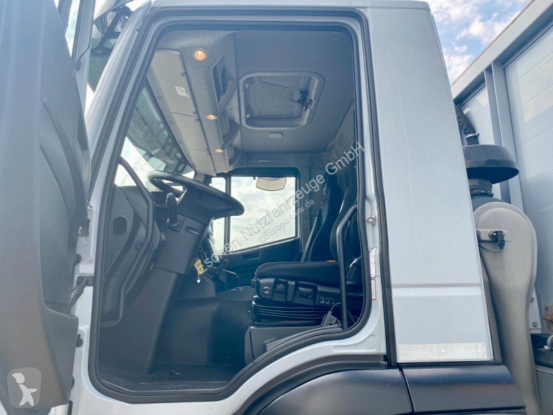 شاحنة Iveco AD 320 S 46 Y/PS 8x2| MKG HLK...