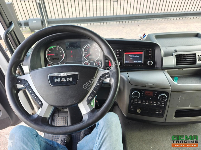 Camión MAN 15.250 4x2 Sleeper Cabin Euro 6 -...