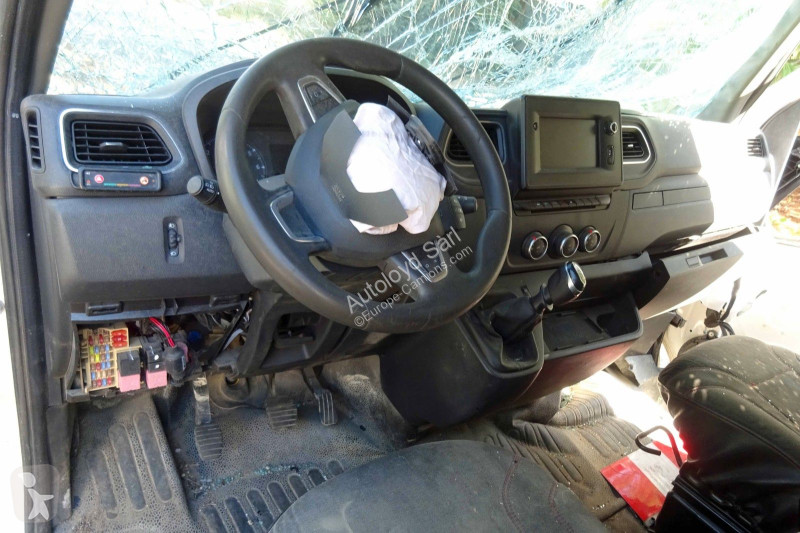 Camion Renault MASTER 2,3 DCI 146 NACELLE