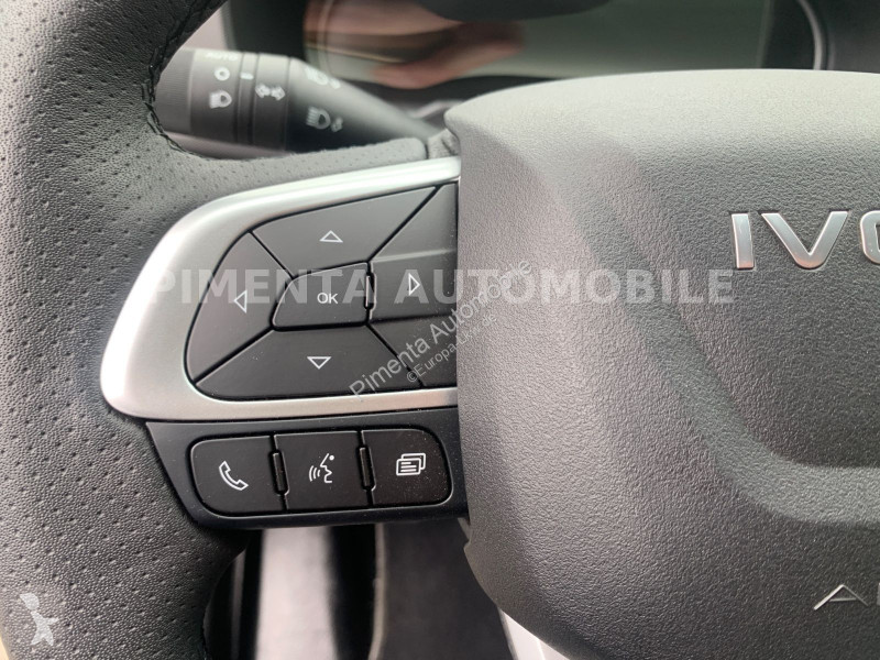 شاحنة Iveco 70C18H SCHIEBEPLAN LBW 1500kg LED...