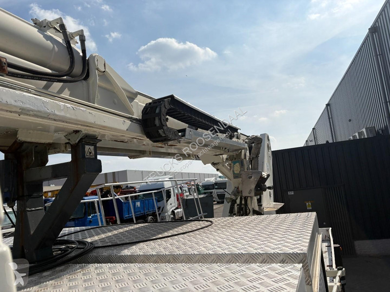 شاحنة DAF 250 + ISOLI AERIAL PLATFORM 27 METERS...
