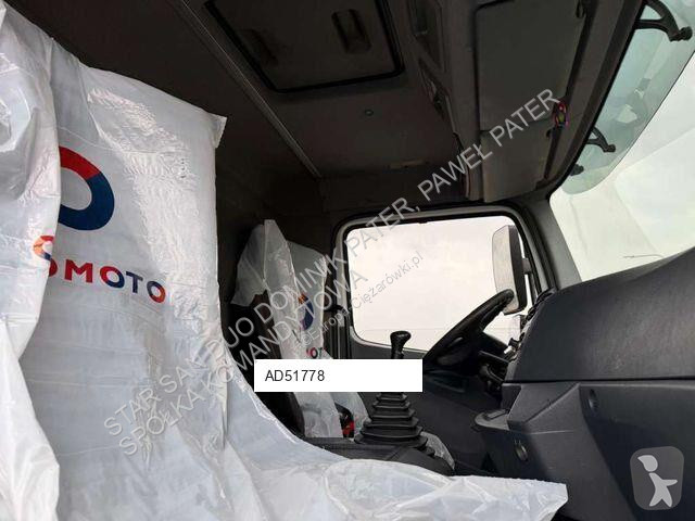 شاحنة Mercedes PK 29002