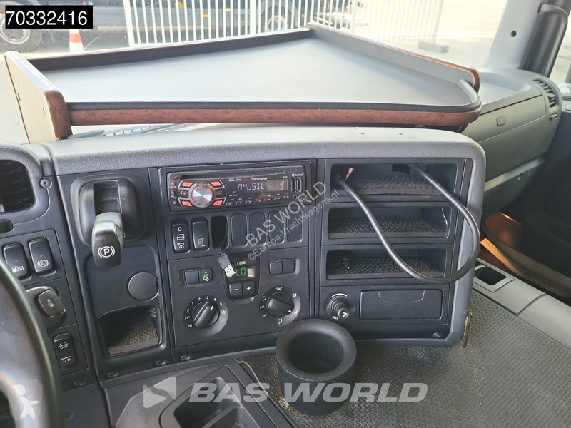 Camion Scania P280 6X2 2000kg adebordwand ift...