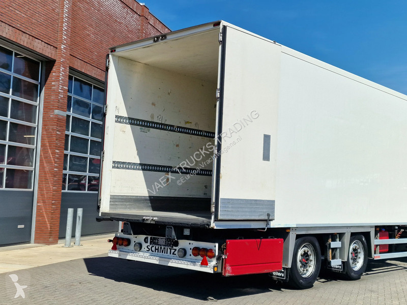 شاحنة Volvo 13500 6x2*4 - XL - Thermoking frigo...