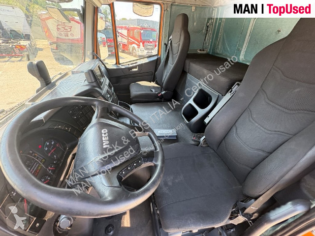 شاحنة Iveco AT260SY/PS