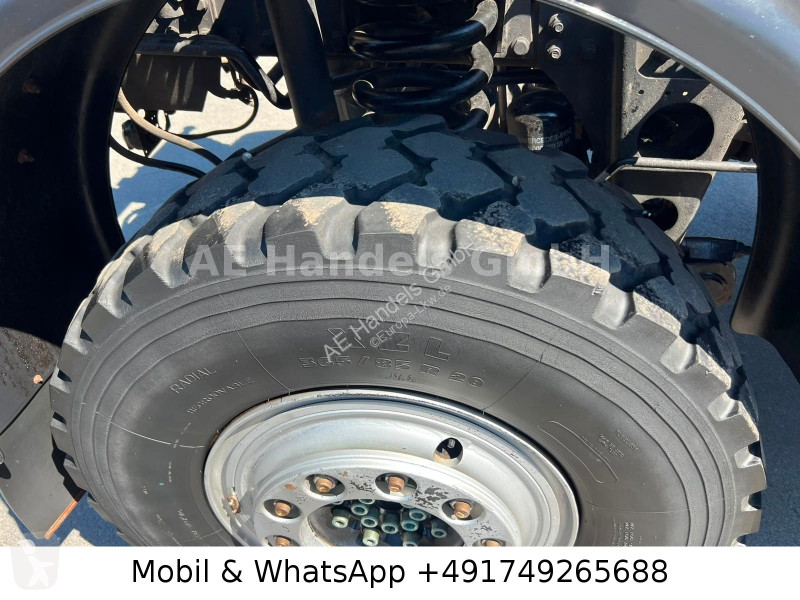 شاحنة Mercedes...