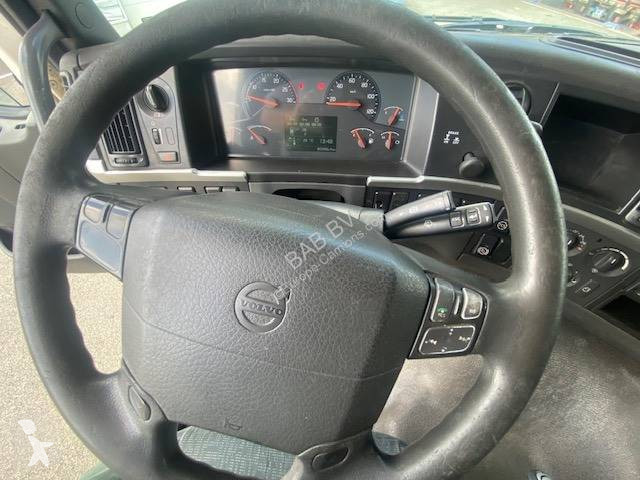شاحنة Volvo