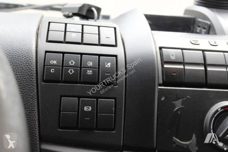 شاحنة Iveco