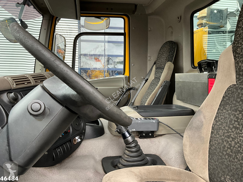 Camion DAF FAS CF 310 Hiab 22 Tonmeter laadkraan