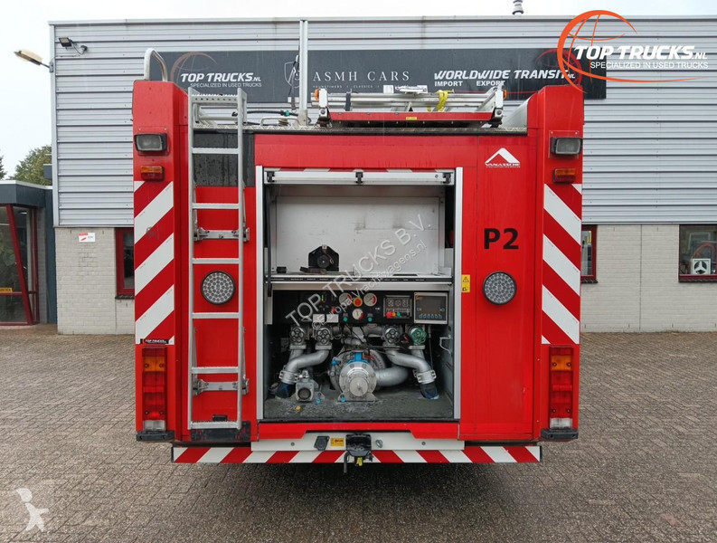 شاحنة Mercedes ATEGO 1329 2,000 ltr water -...