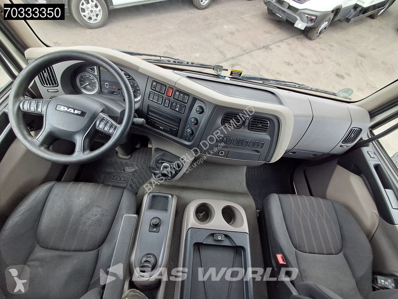 شاحنة DAF 230  4X2