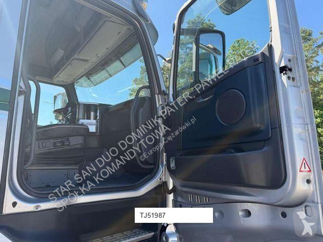 Camion Volvo PK 78002 SH