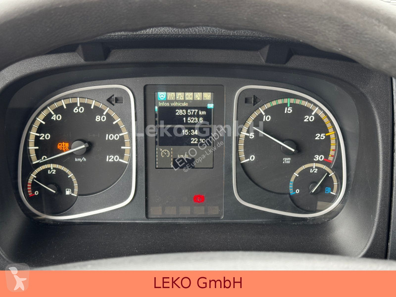 Camion Mercedes 1318 Mit Thermoking T-1000R
