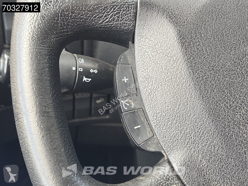 Vrachtwagen Renault D 250 D 4X2 12 toneladas...