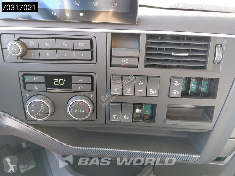 Camion Volvo 500 8X2 COMING SOON NEW Palfinger...