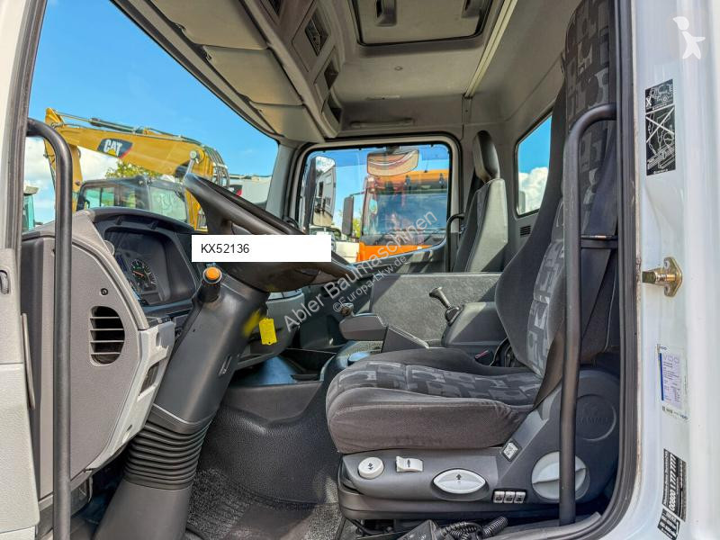 Vrachtwagen Mercedes PK9501