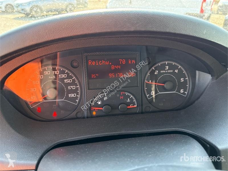 Kamion Opel 2.2 103 KW KA L4H2 Van Truck