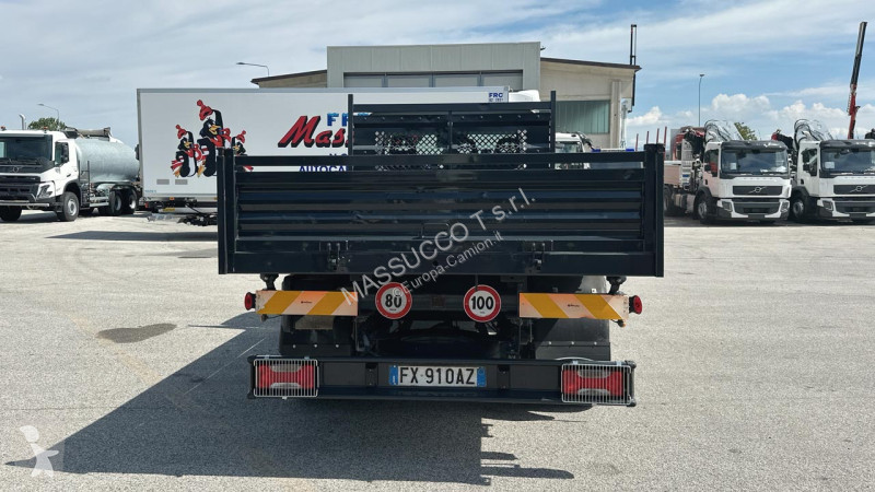 Camión Iveco DAILY 60-150 4x2