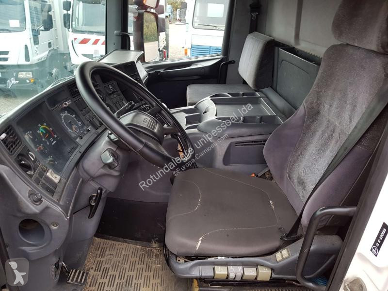Camión Scania 94300