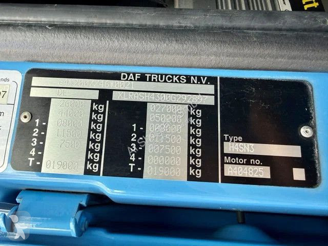 Camión DAF 480 Super Space...