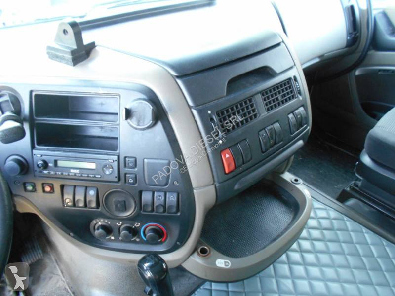 Camión DAF FAN 460