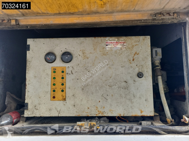 Betão Mercedes 1828 4X2 Schwing KVM 24-4H BRO3...