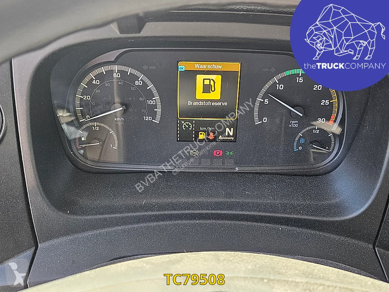 Camión Mercedes 1221
