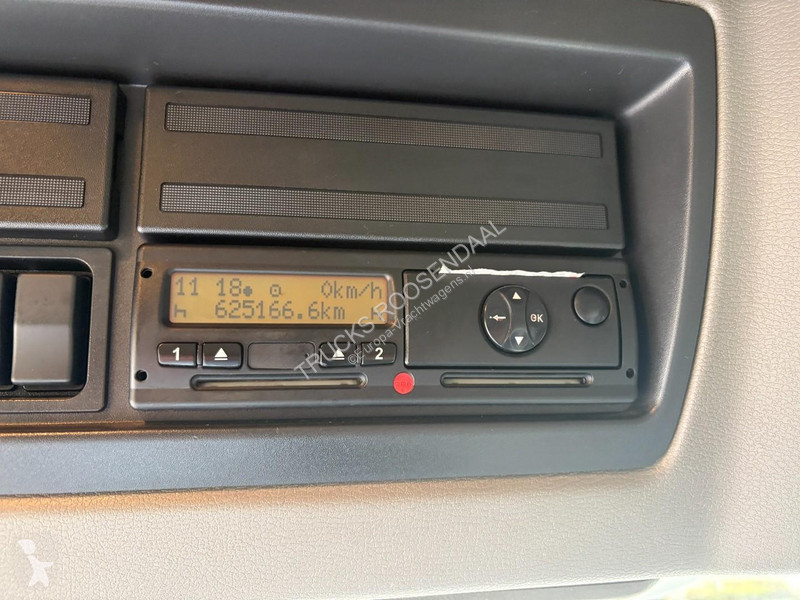 Kamion DAF 55250 + elevator + euro 5