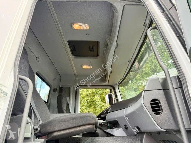 Kamion Mercedes 3336 /6x4/Kipper+Fassi...