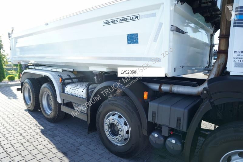 Kamion Iveco XWAY 480 / 8X4 / WYWROTKA...