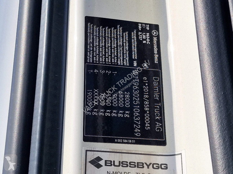 Kamion Mercedes 2663 Gigaspace 6x2 - Retarder -...