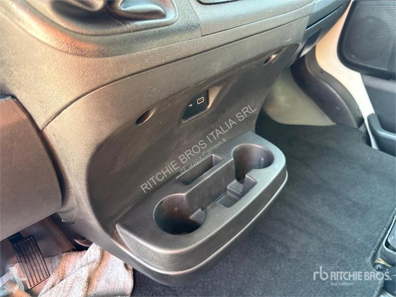 Camión Peugeot 333 L1H1 2.2 BLUEHDI 140CV SeS...