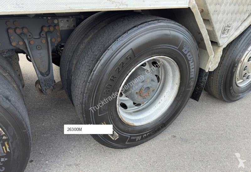 Camión Scania Multilift XR26Z65-P-IT2B