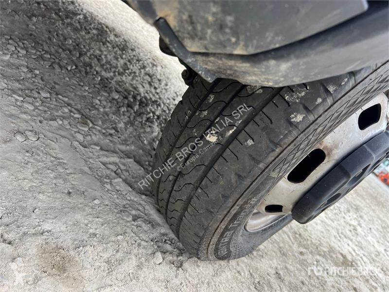 Camion Iveco 35-120 Dump Truck (Inoperable)