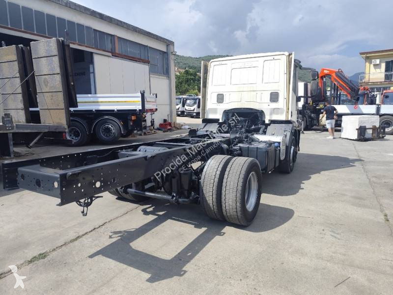 Camion Iveco 150 E 22