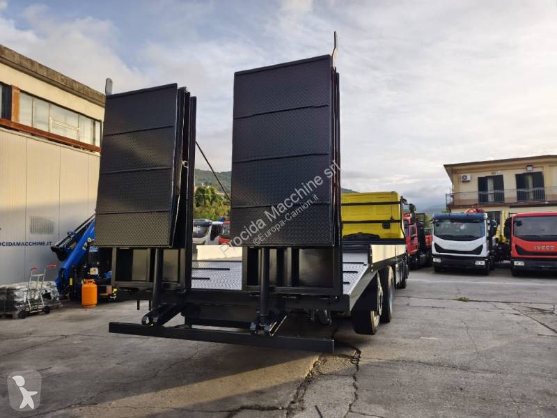 Camion Iveco 260 S 46
