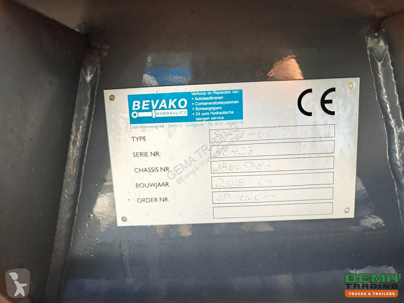 Camion Volvo 460 6x4 GlobeTrotter Euro6C - 10T...