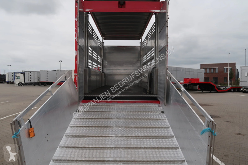 Camion DAF 480 M4SN3 - Livestock transport