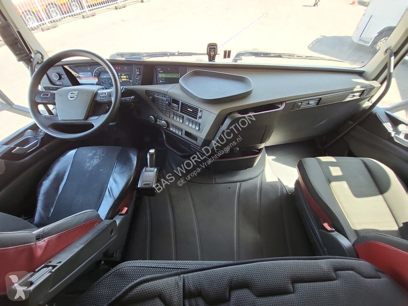 Camião Volvo 500