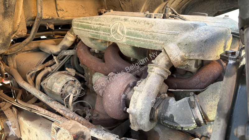 Camion Mercedes SK  (MANUAL PUMP / POMPE...