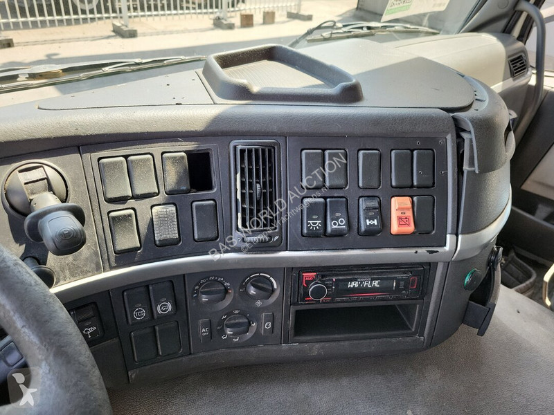 Lastbil Volvo 420