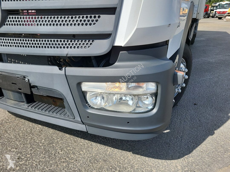 Lastbil Mercedes 1524