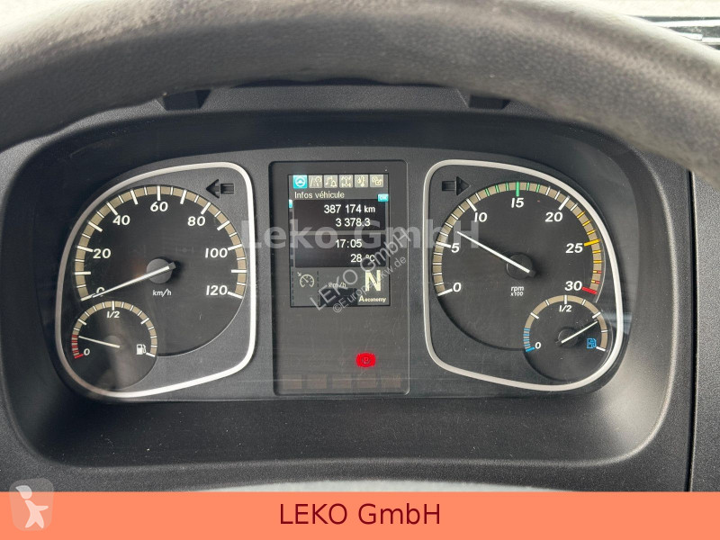 Mercedes 1218 mit Klimaanlage truck